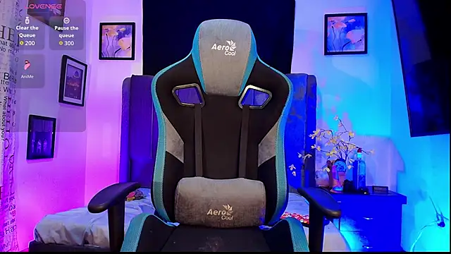 Snapshot of Michael_Lopez_1 chatting on 10-02-25, 11:23 Michael Lopez 1 online show from 10-02-25, 11:23