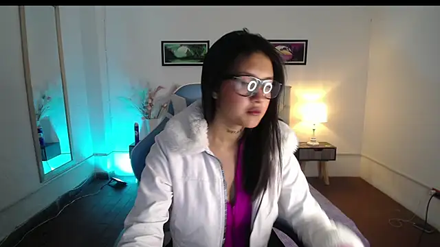 Snapshot of Sheel_Sc chatting on 10-16-25, 05:52 Sheel Sc online show from 10-16-25, 05:52