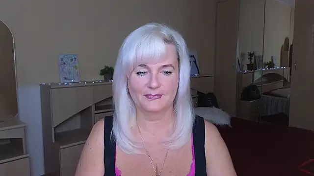 Vina Vision online show from 09-28-25, 10:20