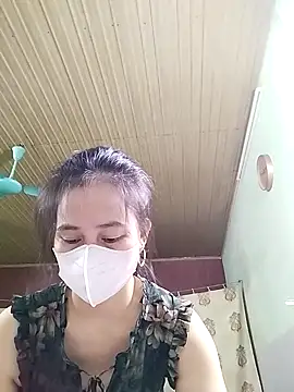 Snapshot of HELEN686 chatting on 09-12-25, 07:52 HELEN686 online show from 09-12-25, 07:52