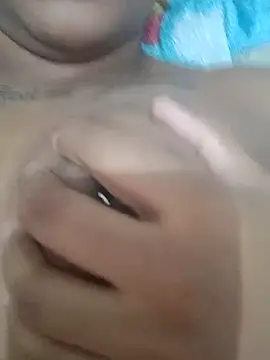 nessinha12 online show from 09-15-25, 09:20