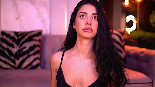 Snapshot of ArinaCarter chatting on 10-28-25, 06:21 ArinaCarter online show from 10-28-25, 06:21