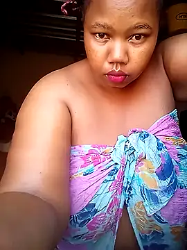 Curvycandy95 online show from 09-24-25, 05:33