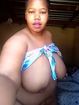 Curvycandy95 online show from 10-01-25, 06:08