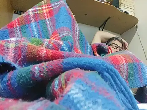 Snapshot of Sanwaldec chatting on 09-26-25, 09:13 Sanwaldec online show from 09-26-25, 09:13