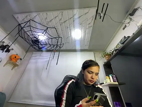 amanne misa online show from 11-21-25, 01:48