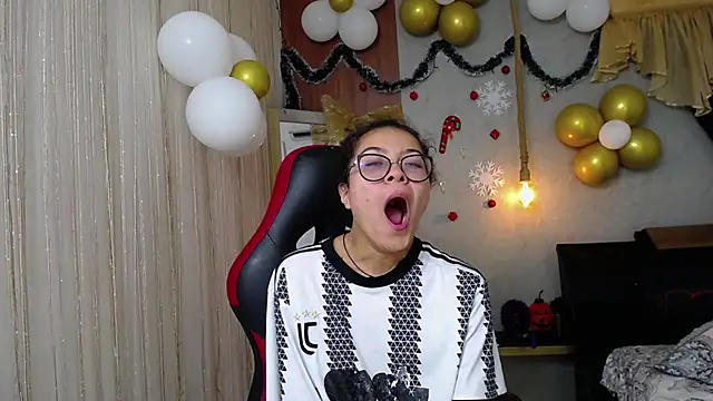 honeymoon 12 online show from 11-16-25, 03:23