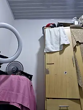 maleja23 online show from 10-21-25, 02:12