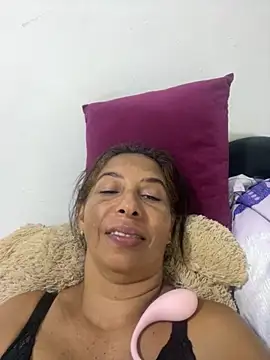 maleja23 online show from 11-25-25, 02:55