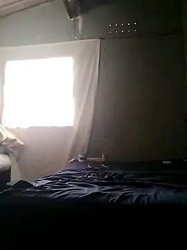 Snapshot of Bennteny67 chatting on 10-13-25, 11:21 Bennteny67 online show from 10-13-25, 11:21