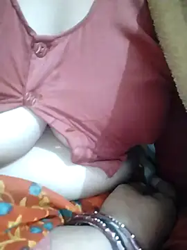 Snapshot of Nehaja33e chatting on 11-26-25, 03:24 Nehaja33e online show from 11-26-25, 03:24