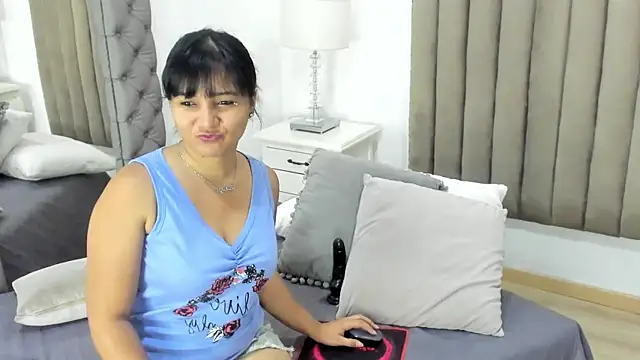 Snapshot of zusan_king_ chatting on 09-13-25, 03:50 zusan king online show from 09-13-25, 03:50