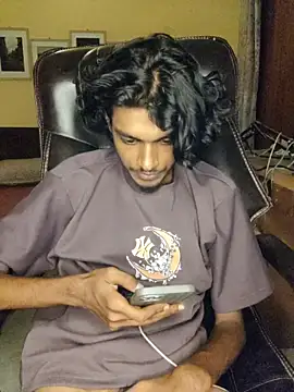 thecatfish online show from 10-28-25, 04:53