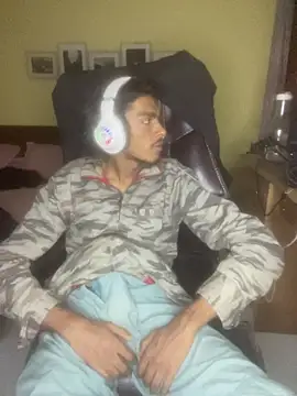 thecatfish online show from 12-14-25, 08:46