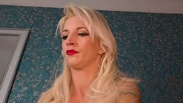 SereneXX online show from 12-05-25, 07:50