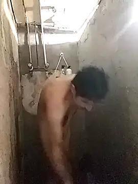 Snapshot of Arce92 chatting on 01-12-26, 03:39 Arce92 online show from 01-12-26, 03:39