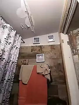 Snapshot of Arce92 chatting on 02-02-26, 01:54 Arce92 online show from 02-02-26, 01:54