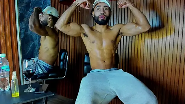 Snapshot of luca_flame chatting on 09-15-25, 02:55 luca flame online show from 09-15-25, 02:55