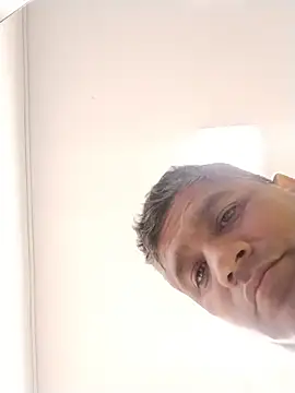 danigarci2307 online show from 11-14-25, 08:40