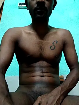 Snapshot of ShinuRoy chatting on 09-19-25, 05:24 ShinuRoy online show from 09-19-25, 05:24