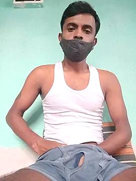 Snapshot of ShinuRoy chatting on 10-11-25, 12:43 ShinuRoy online show from 10-11-25, 12:43