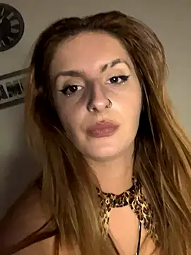 Snapshot of Sexy_Bulgarian_woman chatting on 09-09-25, 10:31 Sexy Bulgarian woman online show from 09-09-25, 10:31