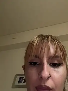 Sexy Bulgarian woman online show from 11-01-25, 09:22