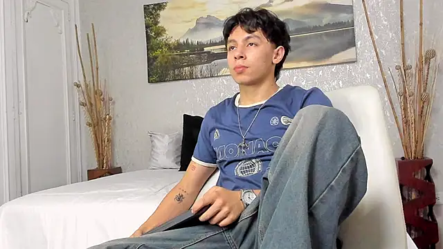 Tyler durten online show from 09-26-25, 03:32