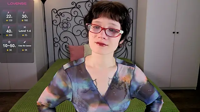 oliviafairy1 online show from 10-10-25, 02:49