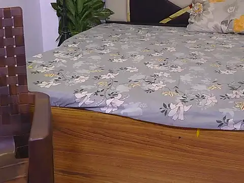 Its-ishikaa online show from 09-11-25, 04:34