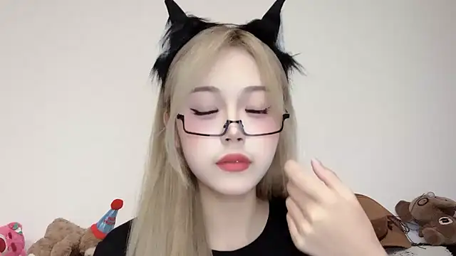 XingKongCOCO-107 online show from 10-22-25, 11:32