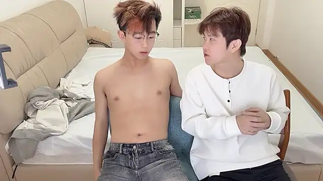 STxuguanhan online show from 11-30-25, 06:17