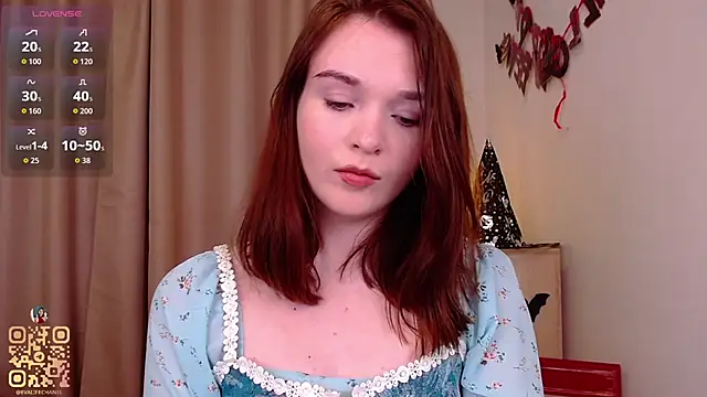 Snapshot of EvaJackson111 chatting on 10-27-25, 02:10 EvaJackson111 online show from 10-27-25, 02:10