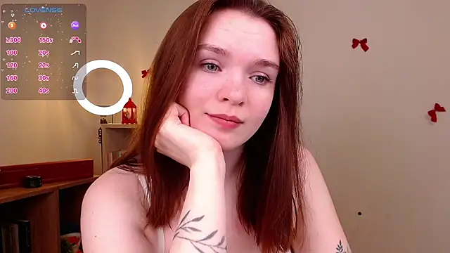 Snapshot of EvaJackson111 chatting on 12-15-25, 02:10 EvaJackson111 online show from 12-15-25, 02:10