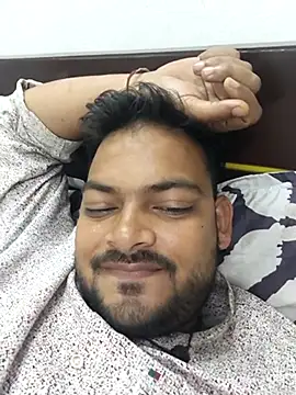 Snapshot of xyz-indian chatting on 10-11-25, 04:38 xyz-indian online show from 10-11-25, 04:38