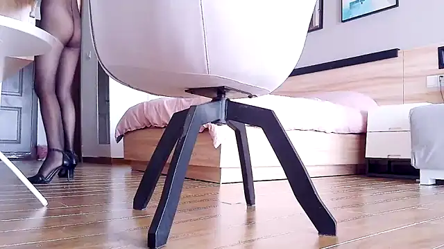 Tianxin6 online show from 09-15-25, 12:10