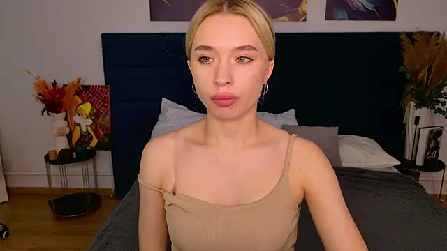 RachelColon online show from 09-22-25, 10:17