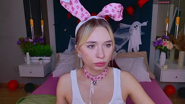 RachelColon online show from 11-03-25, 03:46