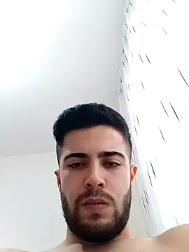 Snapshot of Ozi1910 chatting on 09-13-25, 01:11 Ozi1910 online show from 09-13-25, 01:11