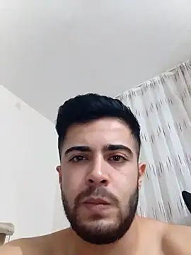 Snapshot of Ozi1910 chatting on 09-14-25, 03:49 Ozi1910 online show from 09-14-25, 03:49