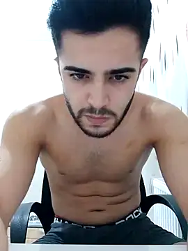 Snapshot of Ozi1910 chatting on 09-14-25, 06:29 Ozi1910 online show from 09-14-25, 06:29