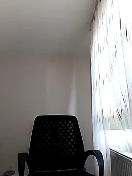 Snapshot of Ozi1910 chatting on 09-21-25, 02:08 Ozi1910 online show from 09-21-25, 02:08