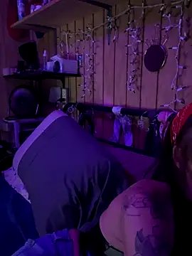 Kacinichole online show from 10-07-25, 06:32