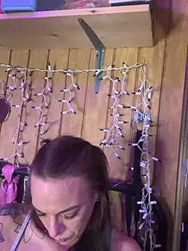 Kacinichole online show from 10-10-25, 05:17