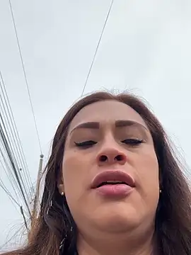 Snapshot of tifanyfever chatting on 10-12-25, 01:54 tifanyfever online show from 10-12-25, 01:54