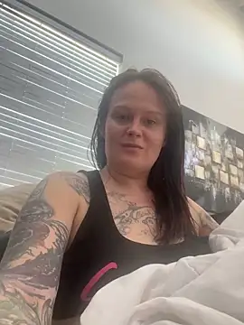 Snapshot of sinfful-secrets@xh chatting on 10-13-25, 07:03 sinfful-secretsxh online show from 10-13-25, 07:03