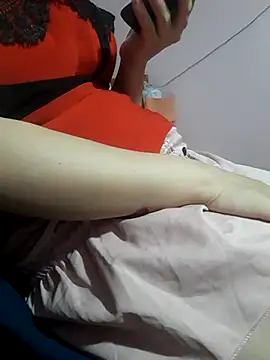 Lilyy-y online show from 09-22-25, 11:34