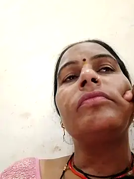 Suhani hot12 online show from 09-30-25, 01:16