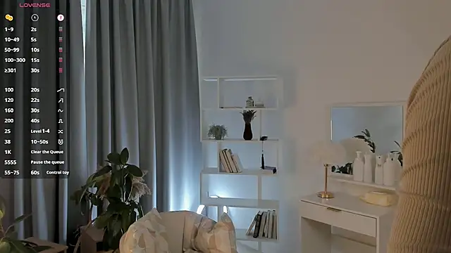 SirenaOstrem online show from 09-11-25, 01:06