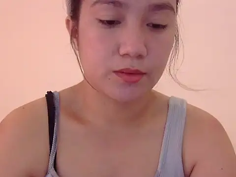 Lovelyclaya online show from 03-06-26, 12:18